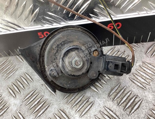 Сигнал (клаксон) Audi A6 C5 (4B) 2001-2004 рестайлинг  Audi A6 A6 C5 (4B) 2001-2004 рестайлинг