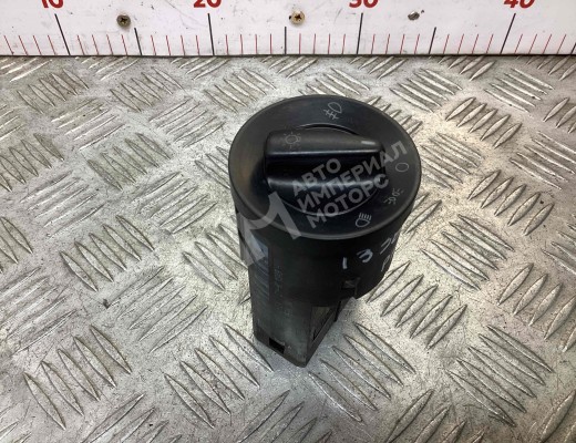 Переключатель света Volkswagen Passat B5+ (3B) 2000-2005 рестайлинг  Volkswagen Passat Passat B5+ (3B) 2000-2005 рестайлинг