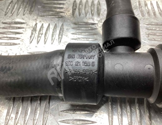 Патрубок радиатора Audi A4 B5 (8D) 1994-1999  Audi A4 A4 B5 (8D) 1994-1999