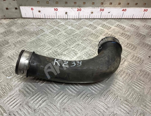 Патрубок интеркулера Volkswagen Touran I (1T) 2003-2006  Volkswagen Touran Touran I (1T) 2003-2006