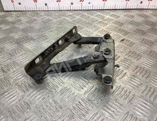 Петля капота правая Mercedes S (W220) 1998-2002  Mercedes S S (W220) 1998-2002