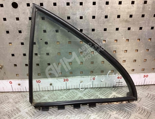 Форточка задняя левая Toyota Avensis II (T250) 2003-2008  Toyota Avensis Avensis II (T250) 2003-2008