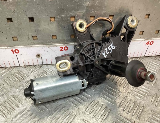 Моторчик заднего стеклоочистителя (дворника) Mercedes Vaneo 2002-2005  Mercedes Vaneo Vaneo 2002-2005