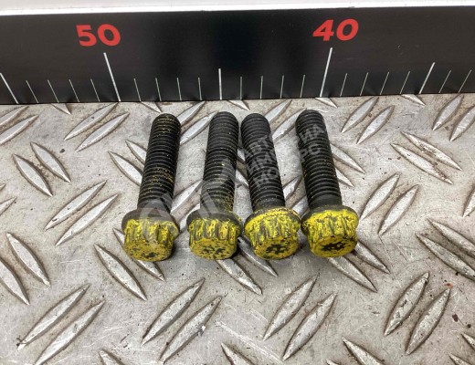 Болт шкива коленвала Renault Midlum I 2000-2006  Renault Midlum Midlum I 2000-2006