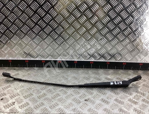 Щеткодержатель (поводок стеклоочистителя, дворник) Peugeot 3008 I 2010-2017  Peugeot 3008 3008 I 2010-2017