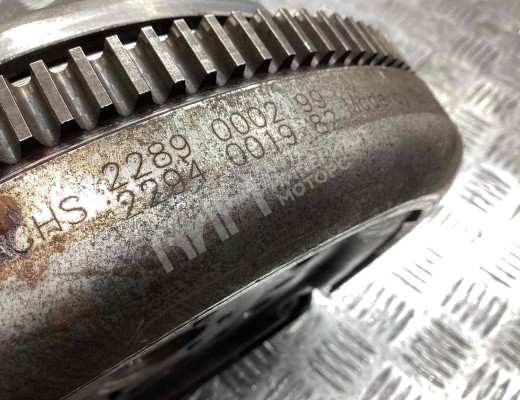 Маховик Volkswagen Golf V (1K) 2004-2009  Volkswagen Golf Golf V (1K) 2004-2009