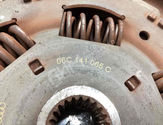 Маховик Audi A6 C6 (4F) 2004-2008  Audi A6 A6 C6 (4F) 2004-2008