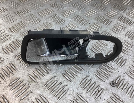 Ручка внутренняя задняя левая Volkswagen Sharan I (7M) 2000-2003 рестайлинг  Volkswagen Sharan Sharan I (7M) 2000-2003 рестайлинг