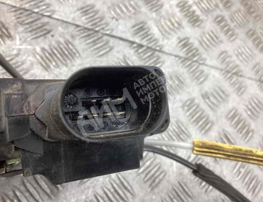 Замок двери передней правой Audi A6 Allroad C5 (4BH) 2000-2005  Audi A6 Allroad A6 Allroad C5 (4BH) 2000-2005