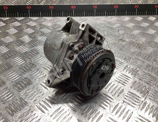 Компрессор кондиционера  Nissan Micra IV (K13) 2010-2013