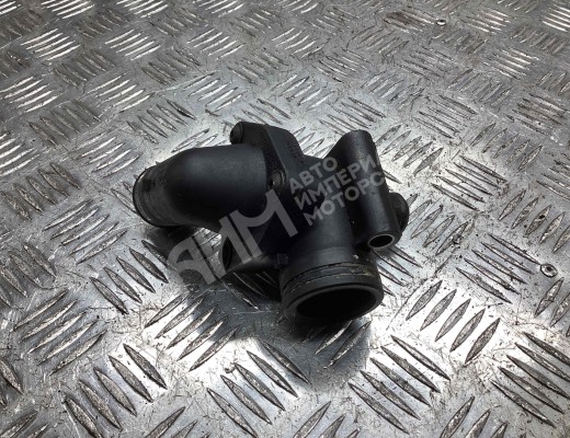 Корпус термостата Ford Transit 2000-2006  Ford Transit Transit 2000-2006