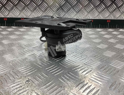 Вентилятор охлаждения отсека электроники BMW X5 (E53) 1999-2003  BMW X5 X5 (E53) 1999-2003