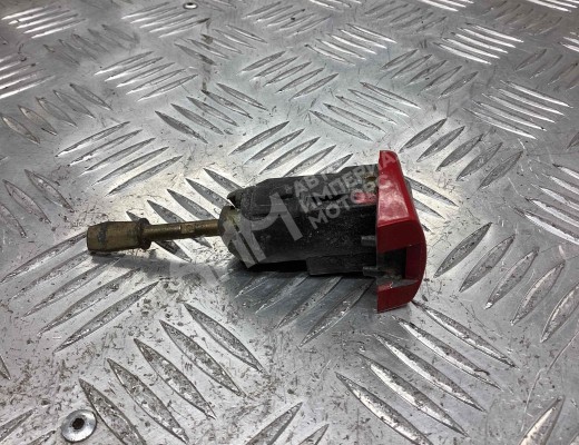 Личинка дверного замка Volkswagen Passat B5 (3B) 1996-2000  Volkswagen Passat Passat B5 (3B) 1996-2000