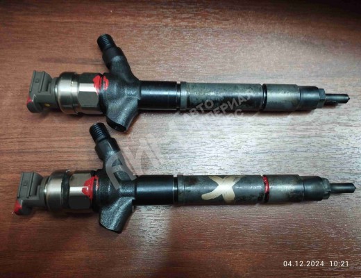 Форсунка Toyota Avensis II (T250) 2003-2008  Toyota Avensis Avensis II (T250) 2003-2008
