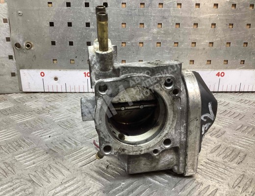 Заслонка дроссельная Volkswagen Passat B5+ (3B) 2000-2005 рестайлинг  Volkswagen Passat Passat B5+ (3B) 2000-2005 рестайлинг