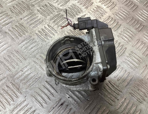 Заслонка дроссельная Volkswagen Caddy III (2K) 2004-2010  Volkswagen Caddy Caddy III (2K) 2004-2010