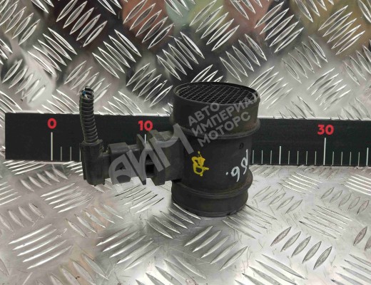 Расходомер воздуха Opel Astra H 2004-2007  Opel Astra Astra H 2004-2007