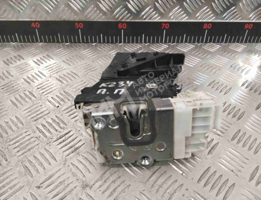 Замок двери передней правой Mercedes ML (W164) 2005-2011  Mercedes ML ML (W164) 2005-2011