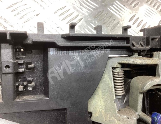 Ручка наружная передняя правая Mercedes ML (W164) 2005-2011  Mercedes ML ML (W164) 2005-2011