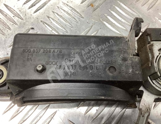 Ручка наружная передняя правая Audi A4 B5 (8D) 1994-1999  Audi A4 A4 B5 (8D) 1994-1999