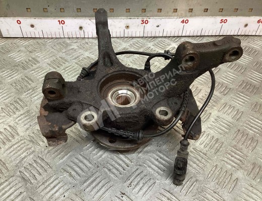 Ступица передняя левая Fiat G. Punto (199) 2005-2011  Fiat Grande Punto G. Punto (199) 2005-2011