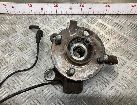 Ступица передняя левая  Nissan Micra IV (K13) 2010-2013