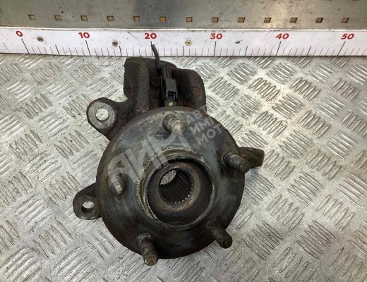 Ступица передняя левая Ford Mondeo III 2003-2007 рестайлинг  Ford Mondeo Mondeo III 2003-2007 рестайлинг