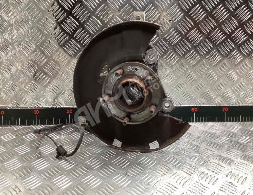 Ступица передняя правая Opel Astra J 2009-2015  Opel Astra Astra J 2009-2015