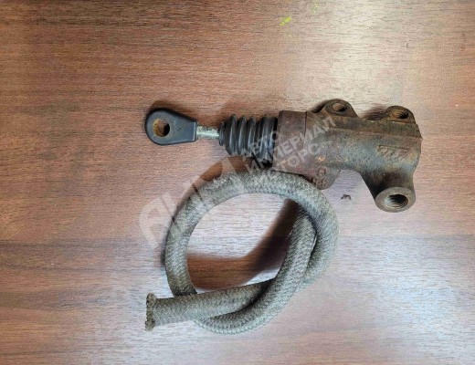 Цилиндр сцепления главный Volkswagen Transporter T4 (7D) 1990-1997  Volkswagen Transporter Transporter T4 (7D) 1990-1997