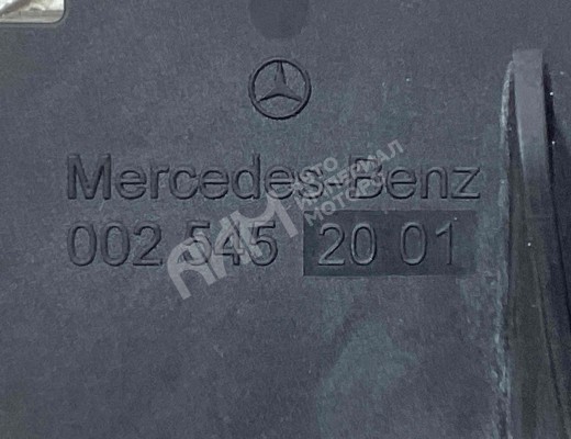 Блок предохранителей Mercedes S (W220) 1998-2002  Mercedes S S (W220) 1998-2002