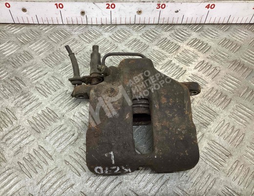 Суппорт передний левый Volkswagen Passat B5 (3B) 1996-2000  Volkswagen Passat Passat B5 (3B) 1996-2000