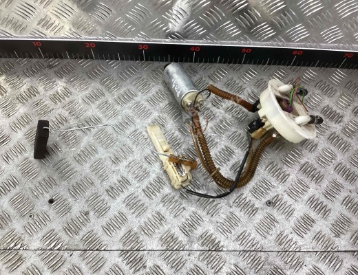 Насос топливный Audi A4 B5 (8D) 1994-1999  Audi A4 A4 B5 (8D) 1994-1999