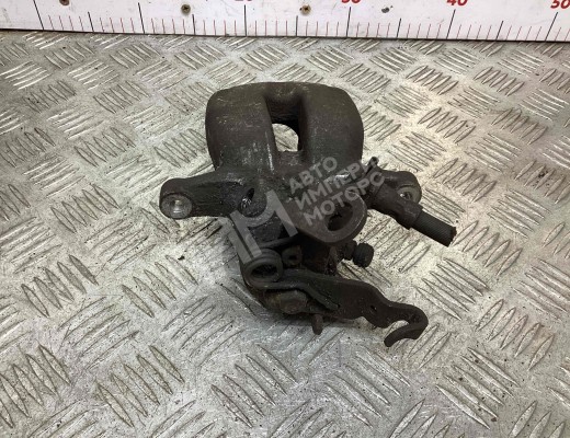 Суппорт задний правый Volkswagen Touran I (1T) 2003-2006  Volkswagen Touran Touran I (1T) 2003-2006