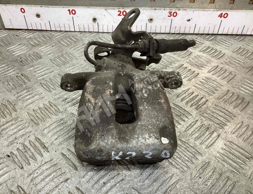 Суппорт задний левый Volkswagen Touran I (1T) 2003-2006  Volkswagen Touran Touran I (1T) 2003-2006