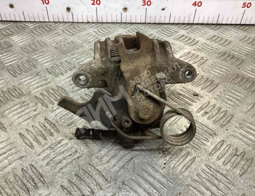 Суппорт задний правый Volkswagen Passat B5 (3B) 1996-2000  Volkswagen Passat Passat B5 (3B) 1996-2000