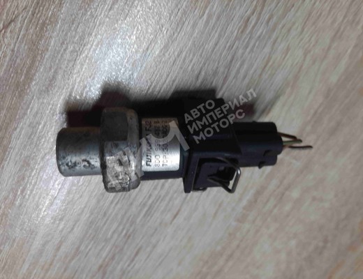 Датчик кондиционера Volkswagen Passat B5 (3B) 1996-2000  Volkswagen Passat Passat B5 (3B) 1996-2000