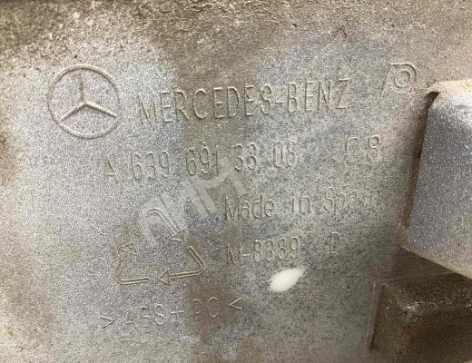 Молдинг (накладка кузовная) Mercedes Vito II (W639) 2010-2014 рестайлинг  Mercedes Vito Vito II (W639) 2010-2014 рестайлинг