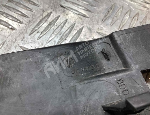 Заглушка (решетка) в бампер передний Audi A4 B5 (8D) 1994-1999  Audi A4 A4 B5 (8D) 1994-1999