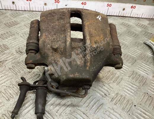 Суппорт передний правый Volkswagen Passat B5+ (3B) 2000-2005 рестайлинг  Volkswagen Passat Passat B5+ (3B) 2000-2005 рестайлинг