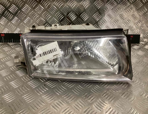 Фара правая Skoda Octavia A4 Tour (1U) 1996-2010  Skoda Octavia Octavia A4 Tour (1U) 1996-2010