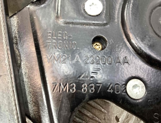 Стеклоподъемник передний правый Volkswagen Sharan I (7M) 2000-2003 рестайлинг  Volkswagen Sharan Sharan I (7M) 2000-2003 рестайлинг