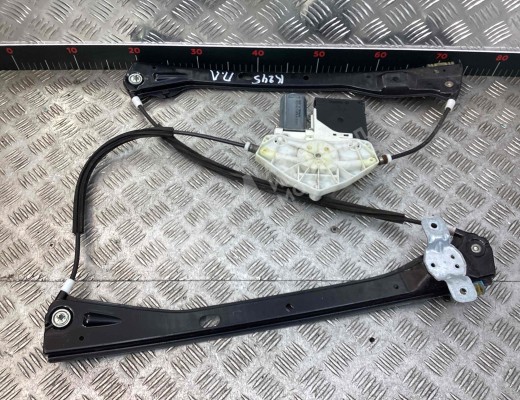 Стеклоподъемник передний левый Volkswagen Golf V (1K) 2004-2009  Volkswagen Golf Golf V (1K) 2004-2009