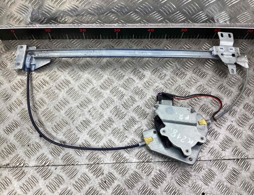 Стеклоподъемник передний правый Mercedes Vito I (W638) 1996-2003  Mercedes Vito Vito I (W638) 1996-2003