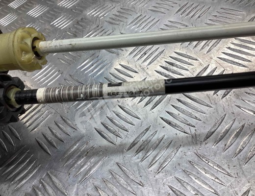 Кулиса Opel Astra J 2009-2015  Opel Astra Astra J 2009-2015