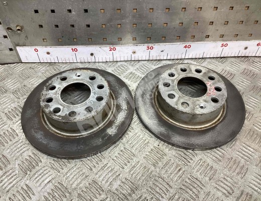 Диск тормозной задний Volkswagen Golf V (1K) 2004-2009  Volkswagen Golf Golf V (1K) 2004-2009