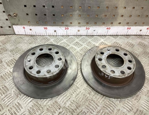 Диск тормозной задний Volkswagen Golf V (1K) 2004-2009  Volkswagen Golf Golf V (1K) 2004-2009