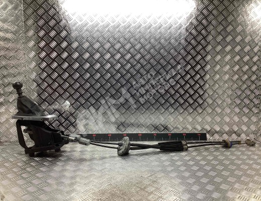 Кулиса Peugeot 3008 I 2010-2017  Peugeot 3008 3008 I 2010-2017