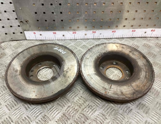 Диск тормозной передний Audi A4 B5 (8D) 1994-1999  Audi A4 A4 B5 (8D) 1994-1999