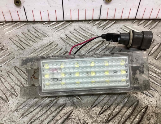 Подсветка номера Opel Astra J 2009-2015  Opel Astra Astra J 2009-2015