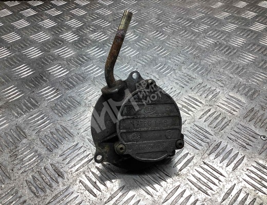 Насос вакуумный Mercedes Vaneo 2002-2005  Mercedes Vaneo Vaneo 2002-2005